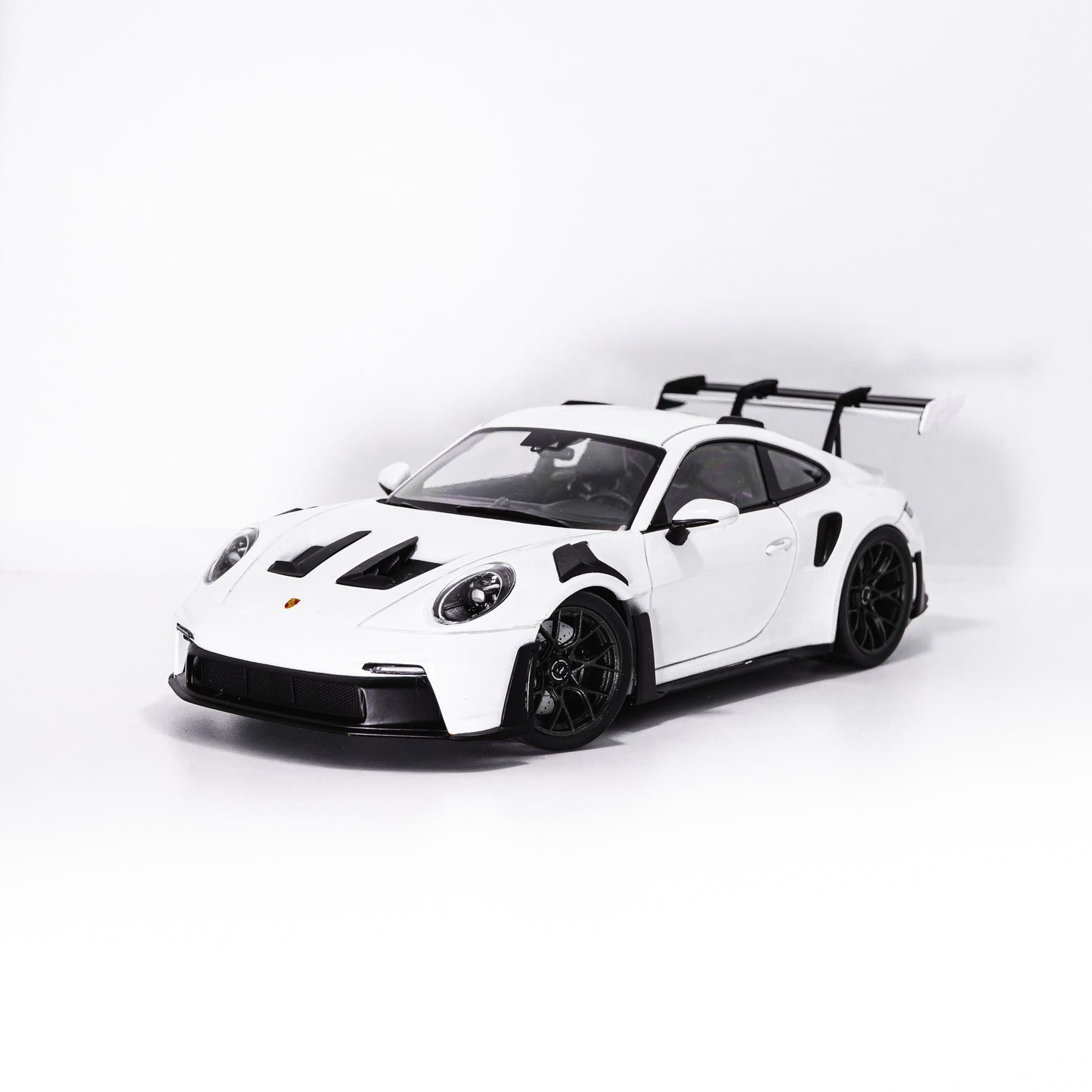 White GT3RS - 1:18 scale