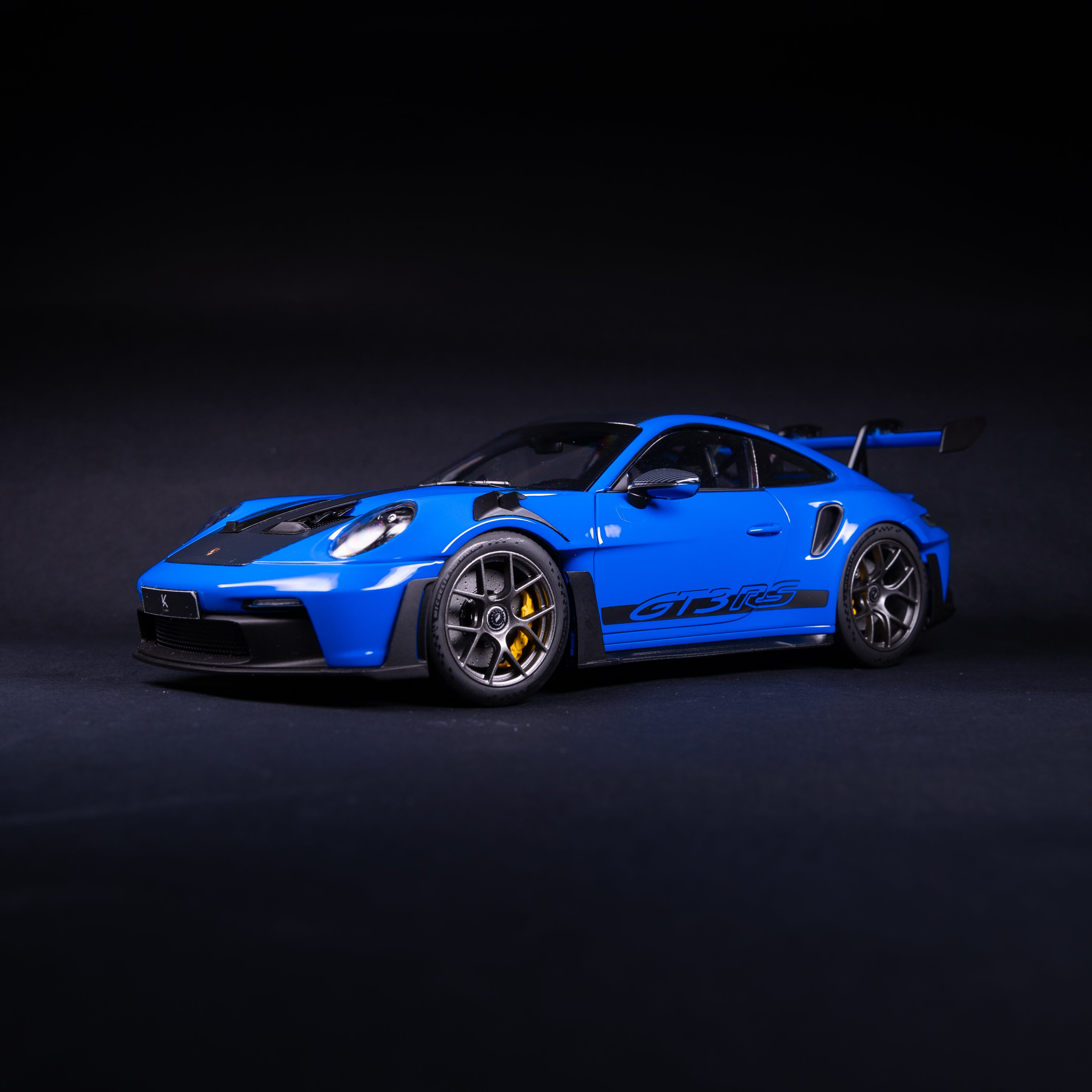 992 GT3RS (weissach) - BLUE - gray rims