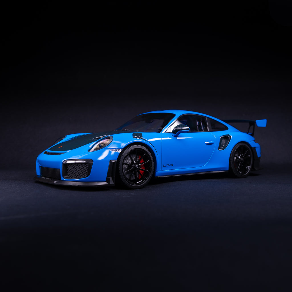 991.2 GT2RS (weissach) - BLUE