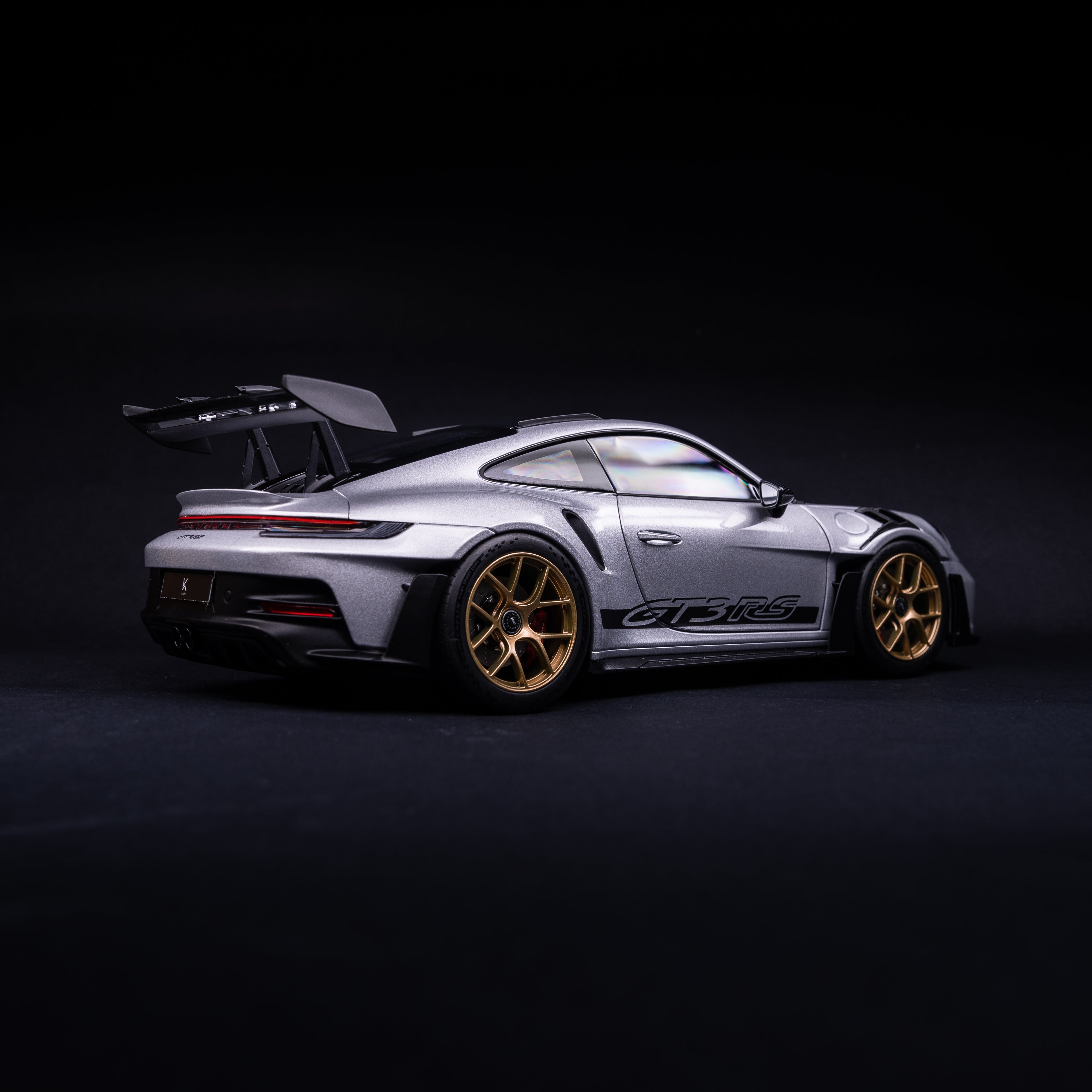 992 GT3RS (weissach) - SILVER