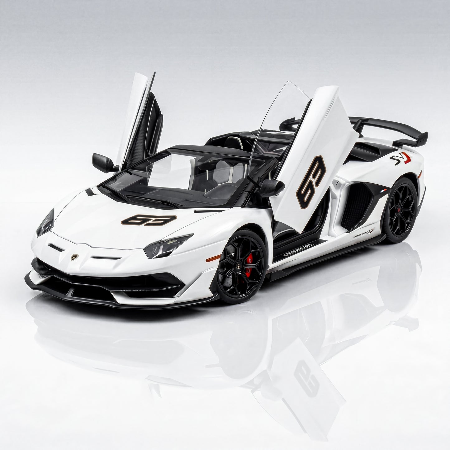 Lamborghini Aventador SVJ Roadster - 1:18